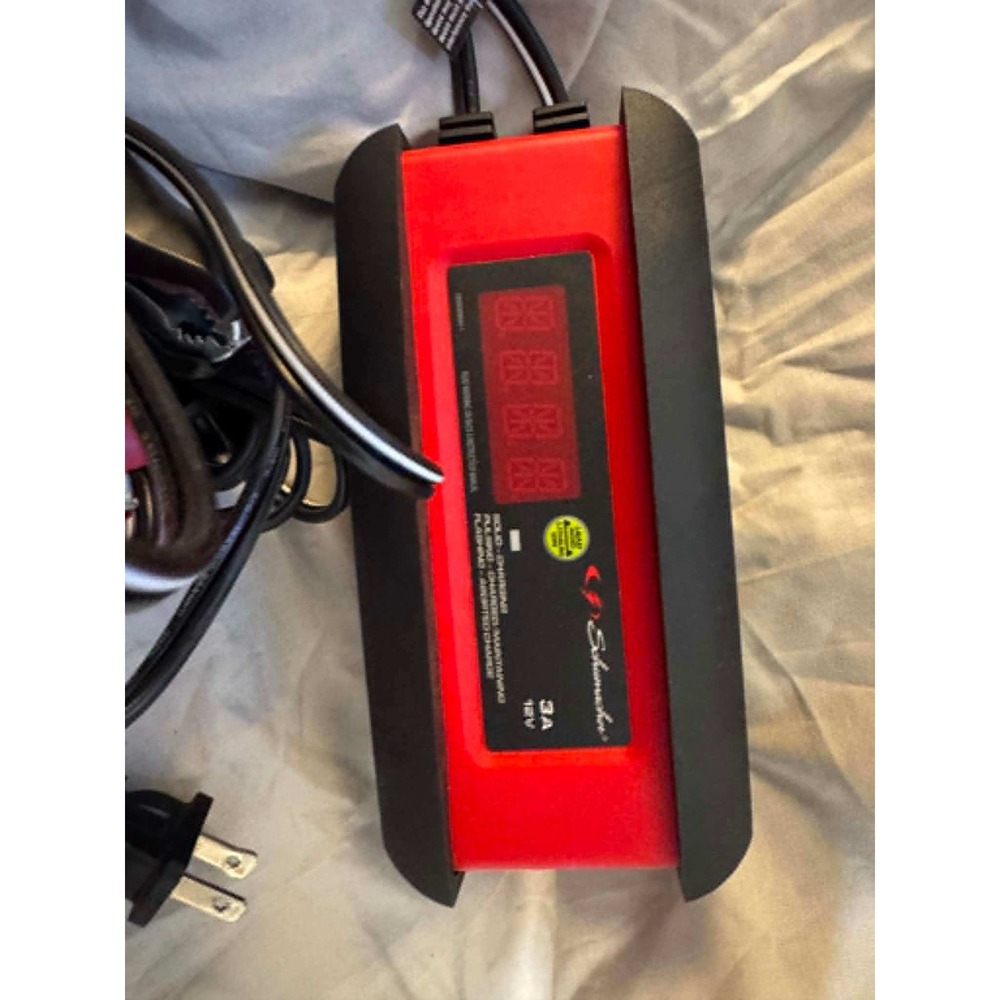 Schumacher SP1297 3A 12V Fully Automatic Battery Charger and Maintainer Red - Picture 2 of 7
